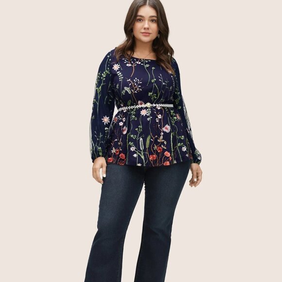 Bloomchic Embroidered Mesh Crochet Gathered Blouse - 14/16 1X - NWT - Picture 3 of 13